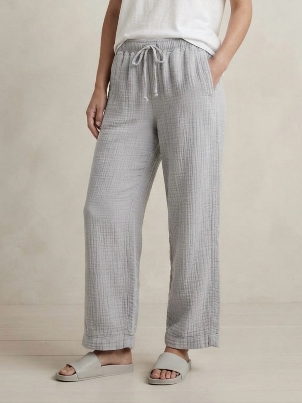 Abercrombie & Fitch Grey Baggy Pants - S / Short